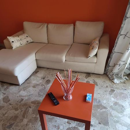 Vesuvio Corner - Spacious And Colorful Apartment In San Giorgio, Very Close To Napoli, Ideal For Families And Groups, Close To Pompeii, Sorrento... San Giorgio a Cremano Exterior photo